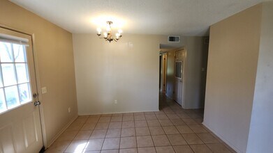 1411 N Hartford Ave in Russellville, AR - Building Photo - Building Photo
