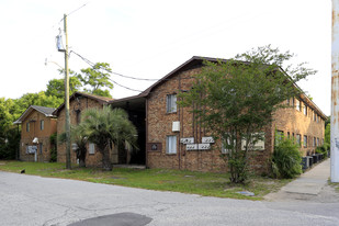 North Corner Pointe in Charleston, SC - Building Photo