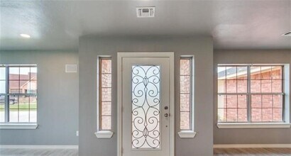 640 SW Dani Ann Ln in Lawton, OK - Building Photo - Building Photo