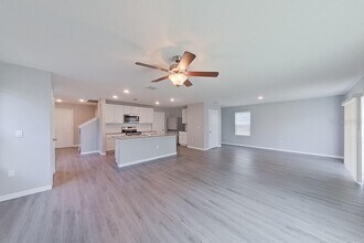 8716 SW 44th Ct in Ocala, FL - Building Photo - Building Photo