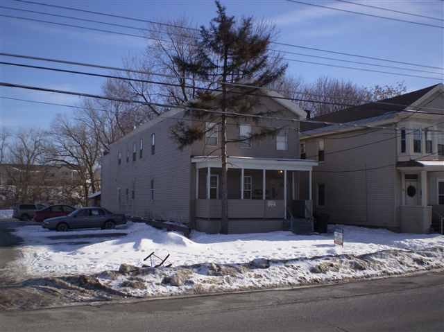 9 Hudson Ave in Green Island, NY - Building Photo