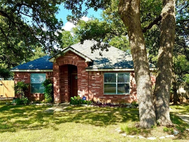 property at 814 Monarch Ave