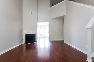 190 Seabreeze Ct in Newnan, GA - Building Photo - Building Photo