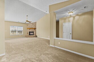 1241 Elm Grove Ln in Greenwood, IN - Building Photo - Building Photo