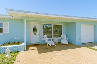 101 E Dover St in Satellite Beach, FL - Building Photo - Building Photo