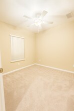 1640 Enclave Rd in Jacksonville, FL - Building Photo - Building Photo