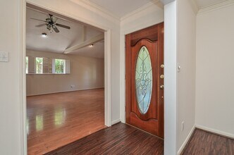 7923 Burgoyne Rd in Houston, TX - Building Photo - Building Photo