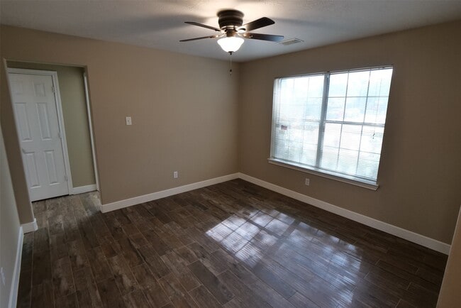 24402 Pepperrell Pl St