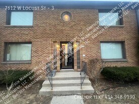 7612 W Locust St in Milwaukee, WI - Building Photo