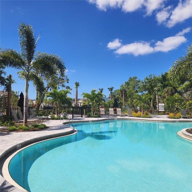 5772 Haven Ter in Nokomis, FL - Foto de edificio - Building Photo