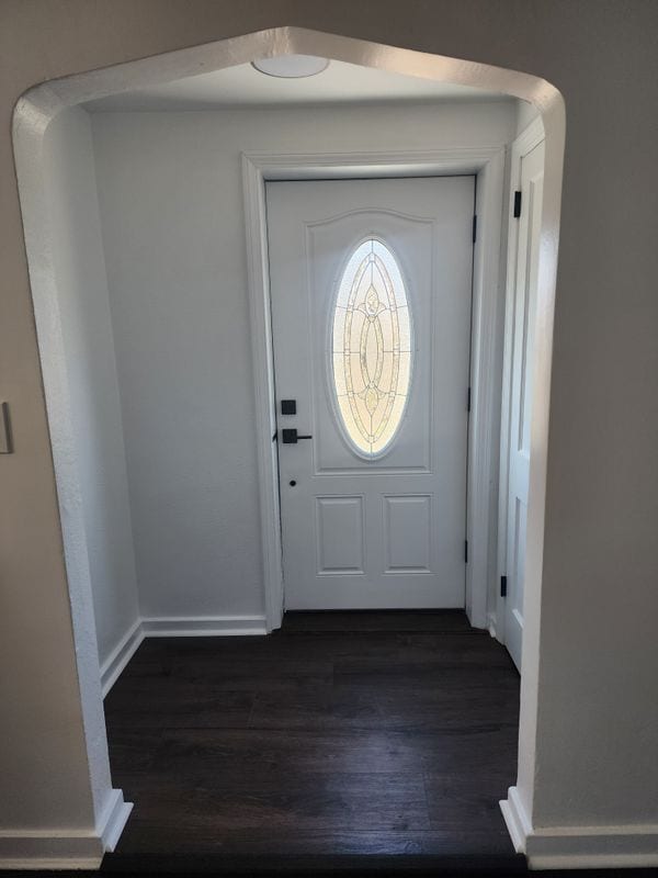 5679 Valleyview Dr in Bethel Park, PA - Building Photo - Building Photo