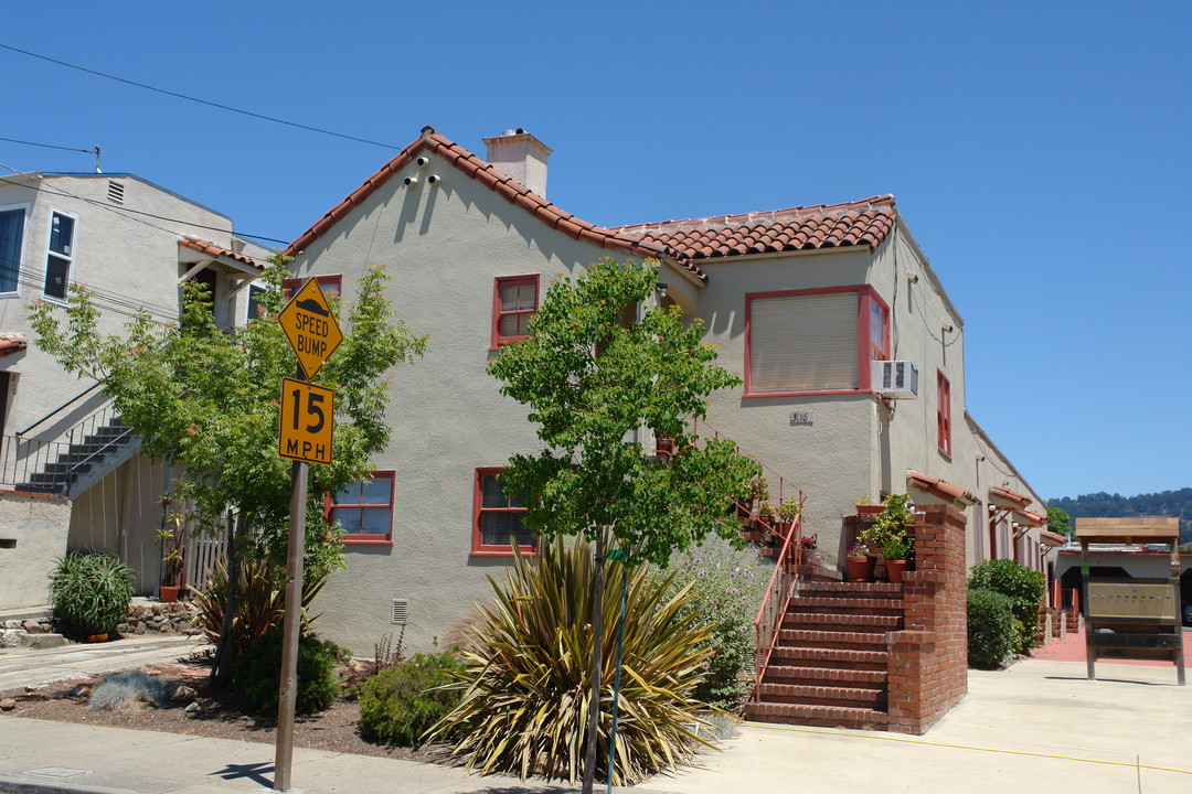 3116 Brookdale Ave in Oakland, CA - Foto de edificio