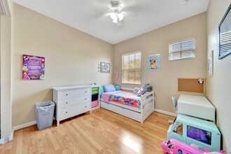 8204 NW 128th Ln in Parkland, FL - Building Photo - Building Photo