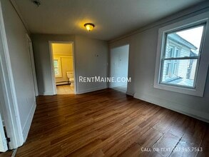 3 Carey Ln in Waterville, ME - Foto de edificio - Building Photo