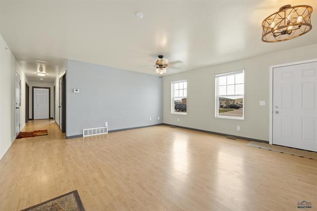 264 Trenton Ln in Box Elder, SD - Building Photo - Building Photo