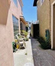 53 Argonne Ave, Unit 2 in Long Beach, CA - Building Photo - Building Photo