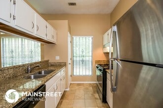 6350 Laurel Post Dr in Lithonia, GA - Building Photo - Building Photo