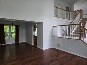 1309 Beckett Cir in Schaumburg, IL - Building Photo - Building Photo