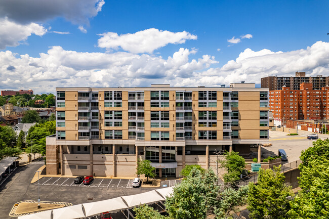 Market House Condominiums in Pittsburgh, PA - Building Photo - Building Photo