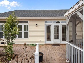 215 Carefree Ln in Morehead City, NC - Building Photo - Building Photo