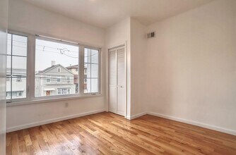 345 N 2nd St in East Newark, NJ - Building Photo - Building Photo