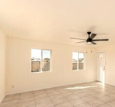 14050 N 47th Ave in Glendale, AZ - Building Photo - Building Photo