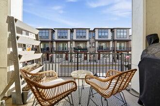 2272 Old Rail Wy in Superior, CO - Building Photo - Building Photo