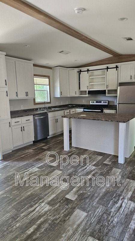 property at 356 Bayhead Dr