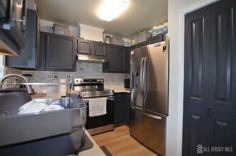 83 William Patterson Ct in Princeton, NJ - Building Photo - Building Photo