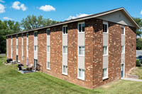 Brentwood Village Apartments photo'