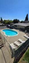 1567 Alamo Dr in Vacaville, CA - Building Photo - Building Photo
