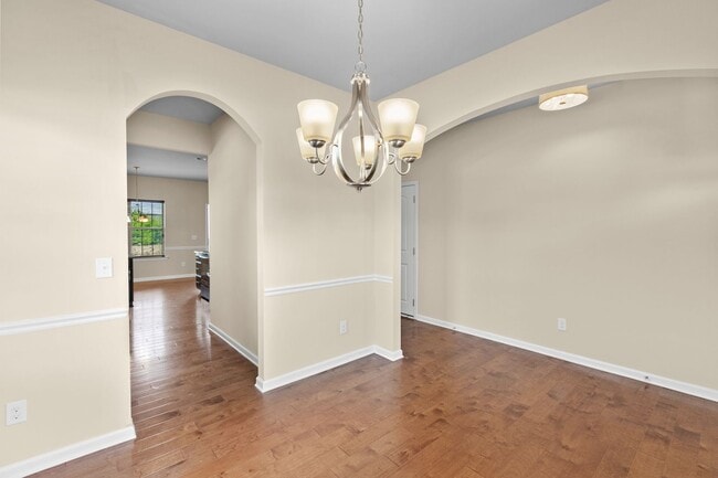 220 Twisted Cypress Ln in Winston-Salem, NC - Foto de edificio - Building Photo