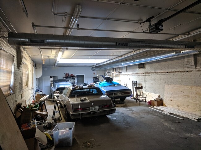 3955 W Shakespeare Ave, Unit 1 in Chicago, IL - Building Photo - Building Photo