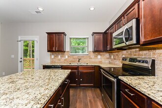 1335 Elmstead Pl in Locust Grove, GA - Building Photo - Building Photo