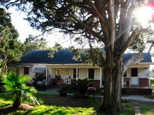 Sandlapper/Guest House/Seagull House in Myrtle Beach, SC - Building Photo - Building Photo