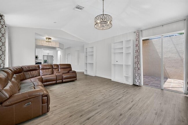 5711 NW 125th Ave in Coral Springs, FL - Building Photo - Building Photo
