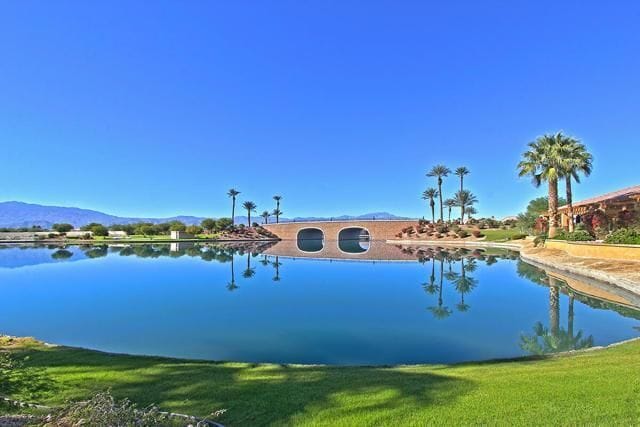 property at 43426 Lago Brezza Dr