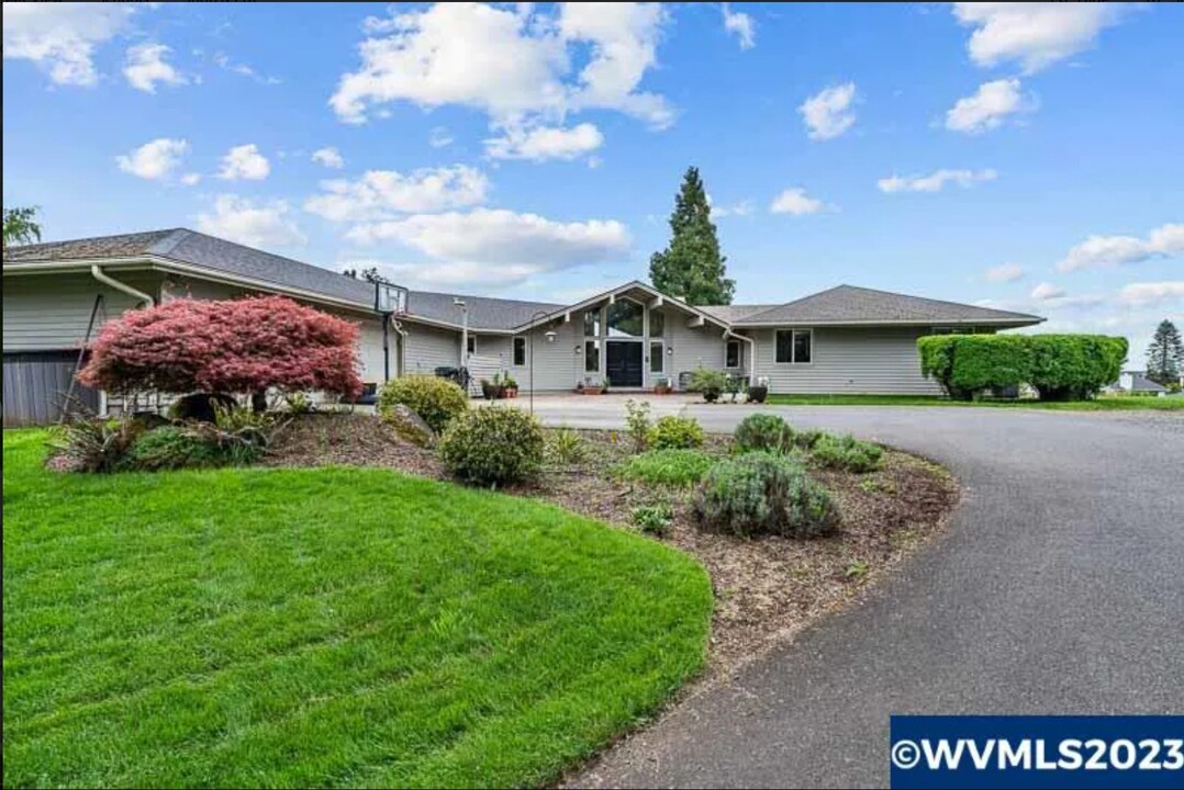 Residential Development Land in Salem, OR - Building Photo