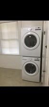 8 Adella Pl in Boston, MA - Building Photo - Building Photo