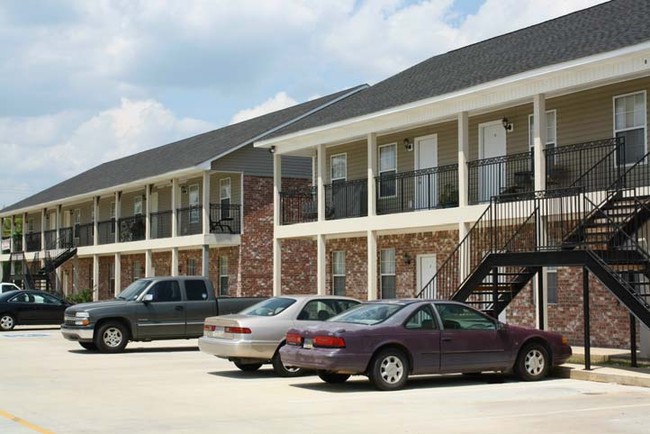 LeMoyne Boulevard Apartments