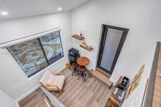 870 NE 82nd St in Miami, FL - Building Photo - Building Photo