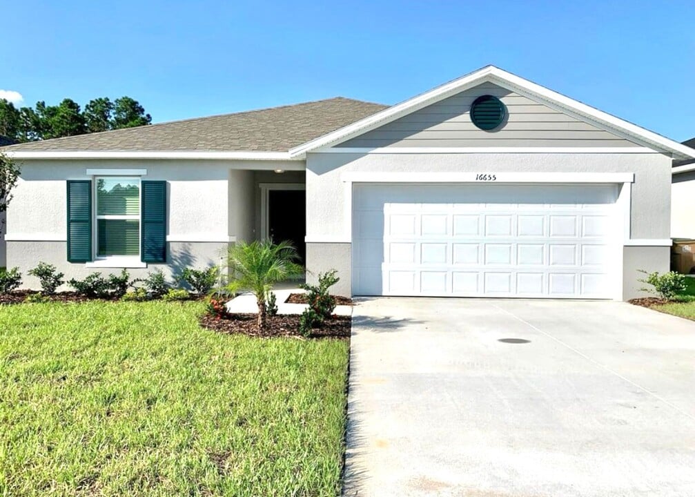 16655 Centipede St in Clermont, FL - Building Photo