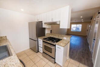 1491 Peach Ave in El Cajon, CA - Building Photo - Building Photo