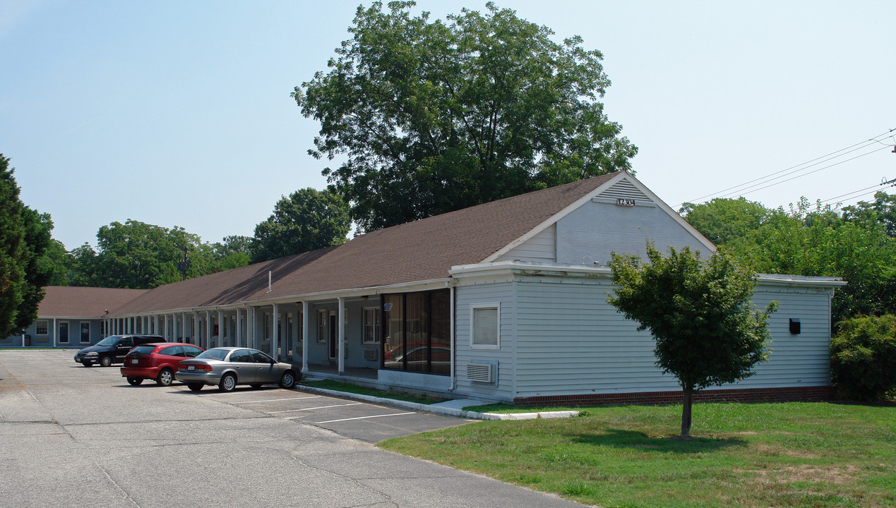 Commonwealth Hall in Newport News, VA - Building Photo