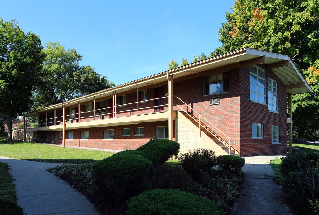 King Apartments LTD Akron, OH Apartments