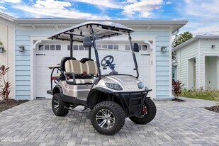 245 Pop Top Ln in Daytona Beach, FL - Building Photo