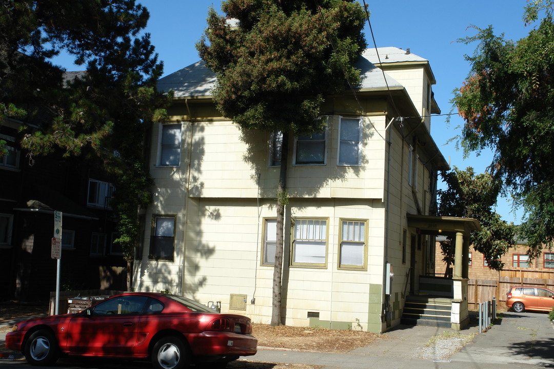 2414 Dana St in Berkeley, CA - Foto de edificio