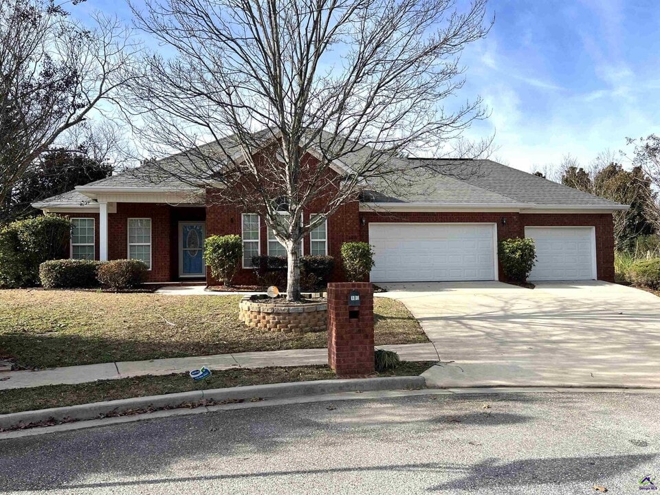 105 Clay Stone Ct in Warner Robins, GA - Building Photo