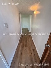 6004 Webb Way in Bakersfield, CA - Building Photo - Building Photo