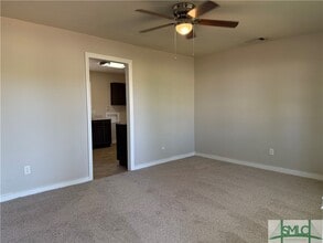 201 W Washington Ave in Hinesville, GA - Building Photo - Building Photo